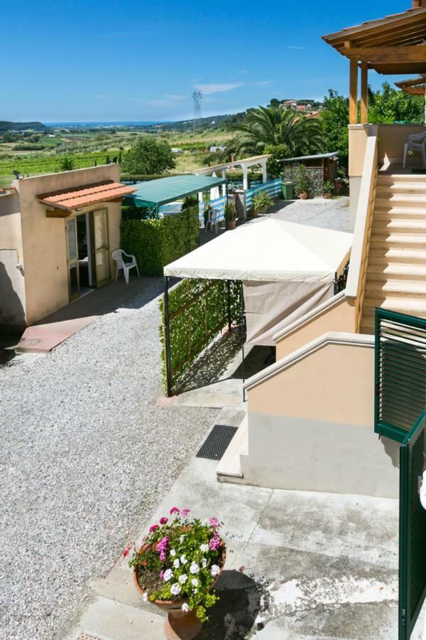 Agriturismo Case Nuove 卡斯泰里那马里提玛 外观 照片